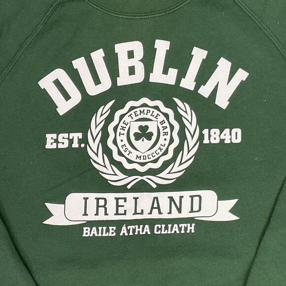 Vintage Fruit of the Loom Adult Medium Green Crewneck Pullover Dublin Ireland - Picture 2 of 6